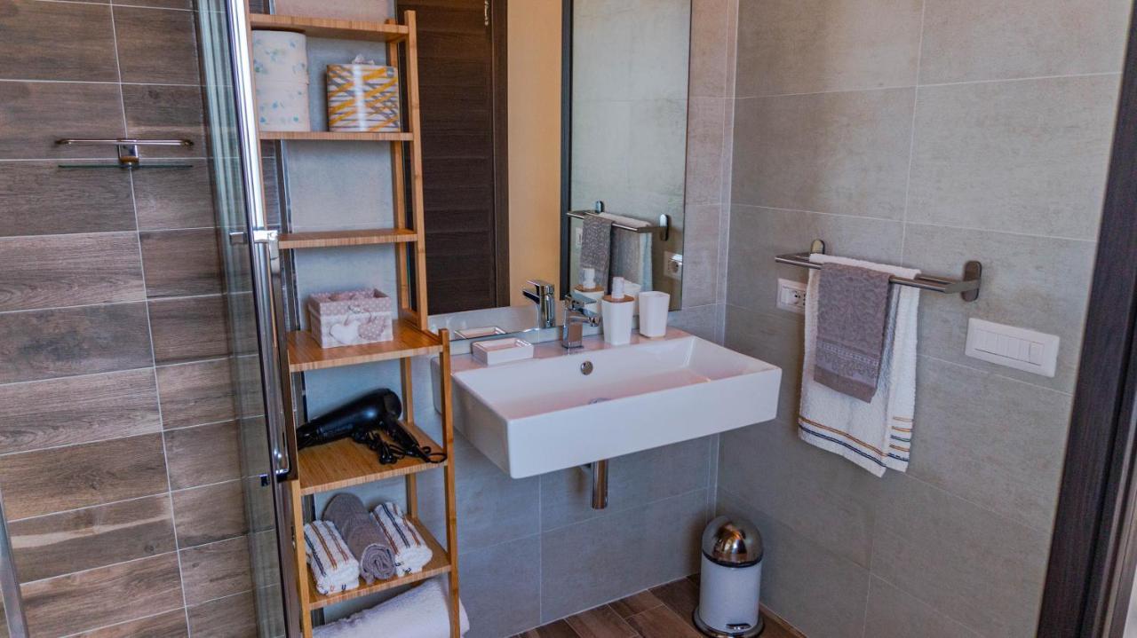 Bnb Montrabu Capoterra Exterior foto